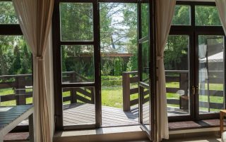 Guide to Patio Doors: Sliding vs. French Doors